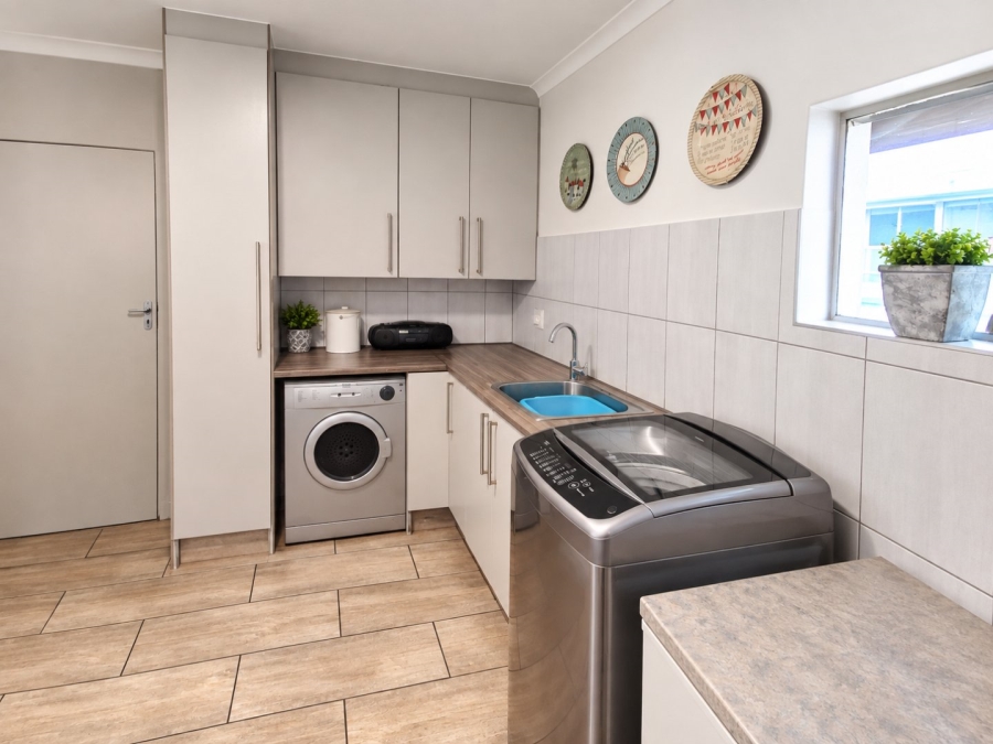 4 Bedroom Property for Sale in Vaalpark Free State